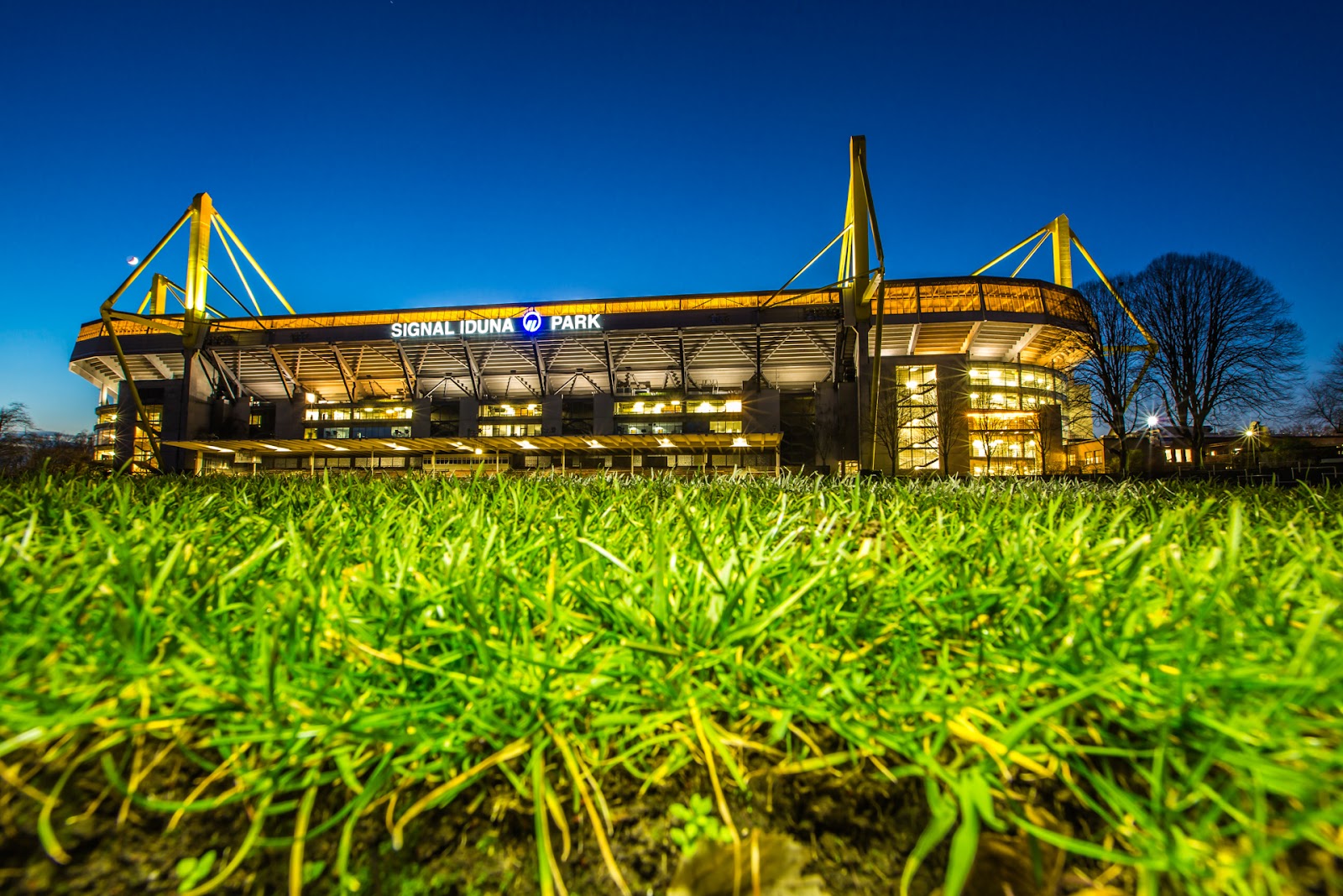 Signal Iduna Park