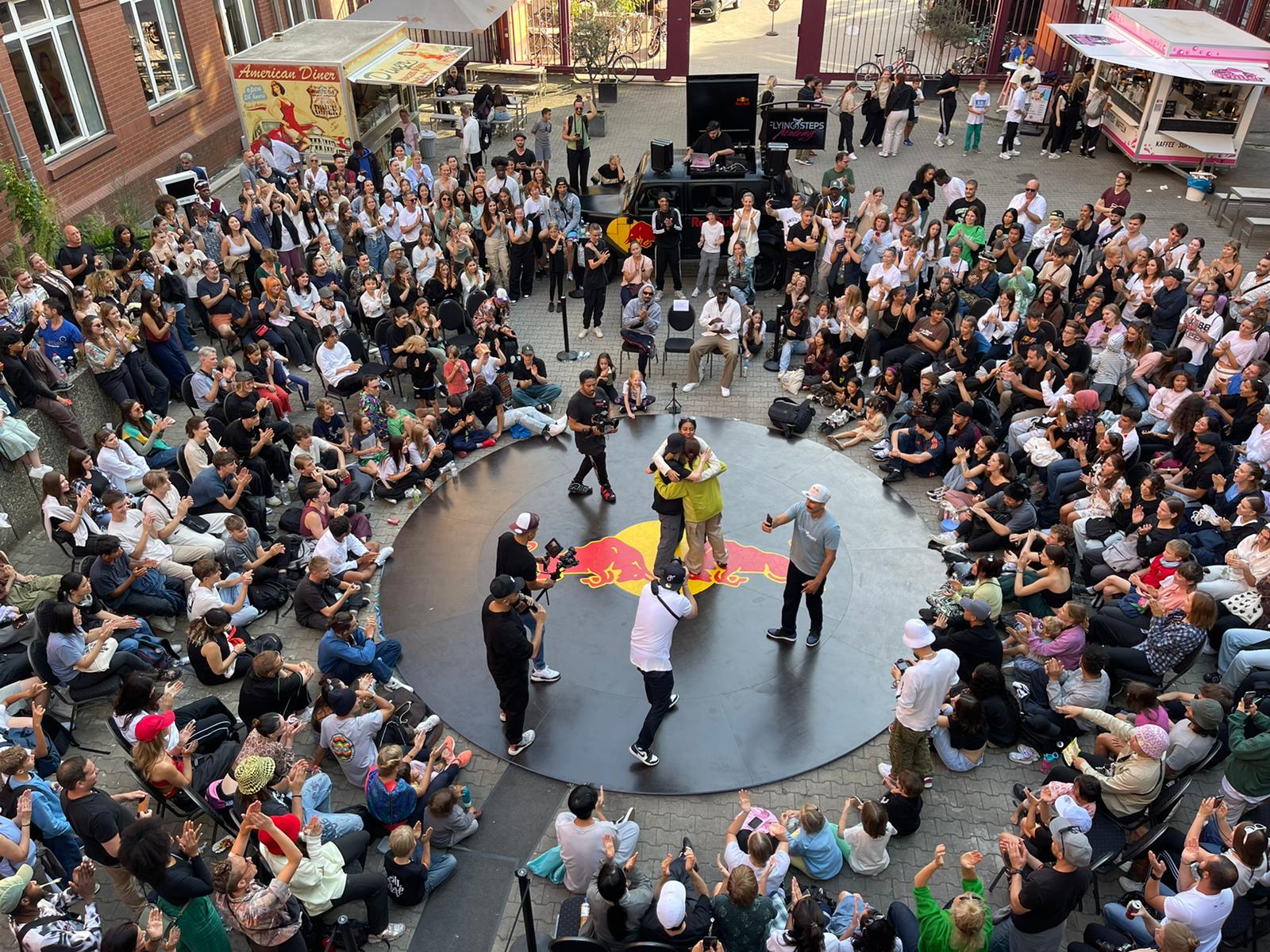 Dance Classes at Tanzschule Feet