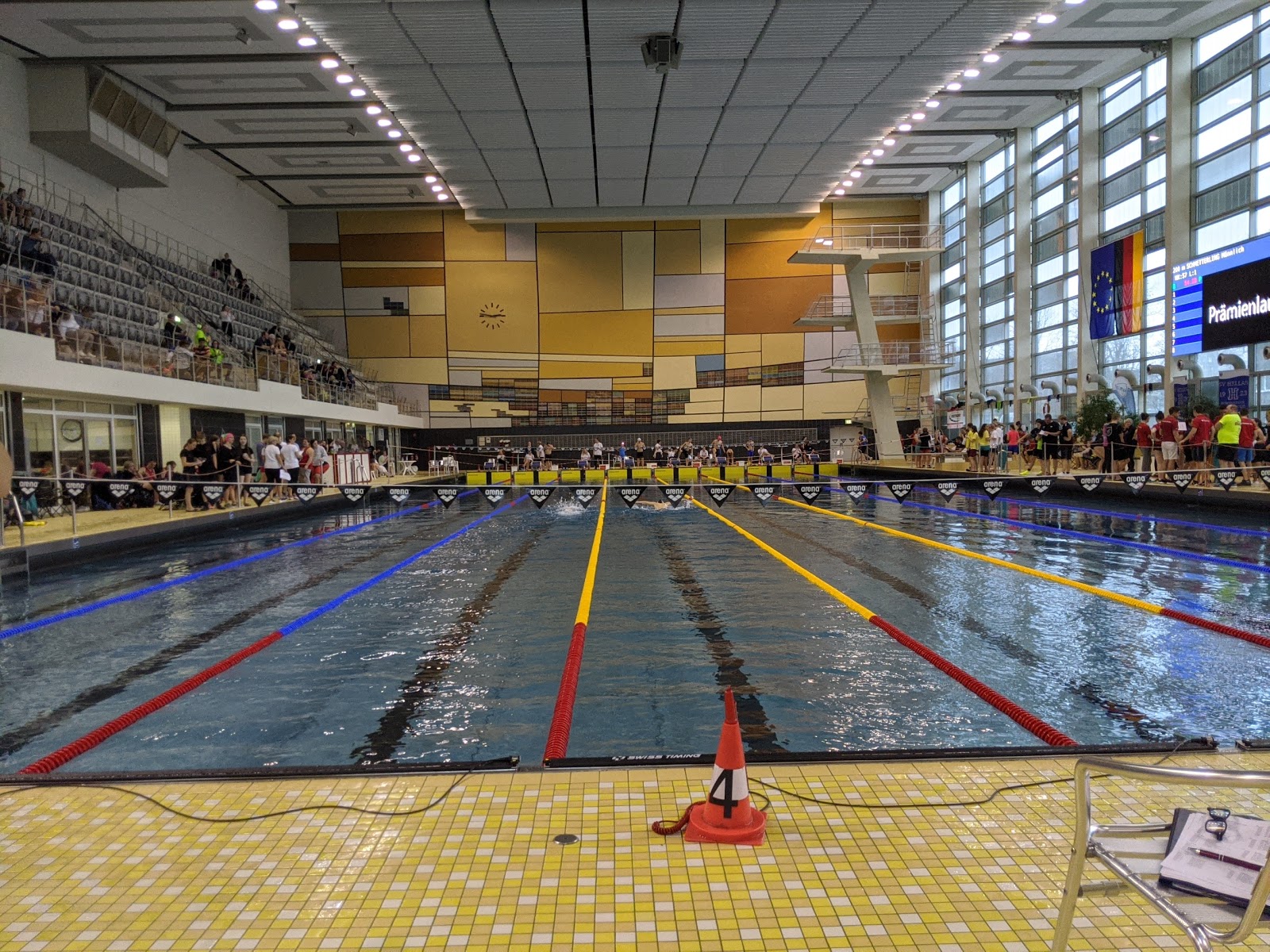 Schwimmen im Freibad